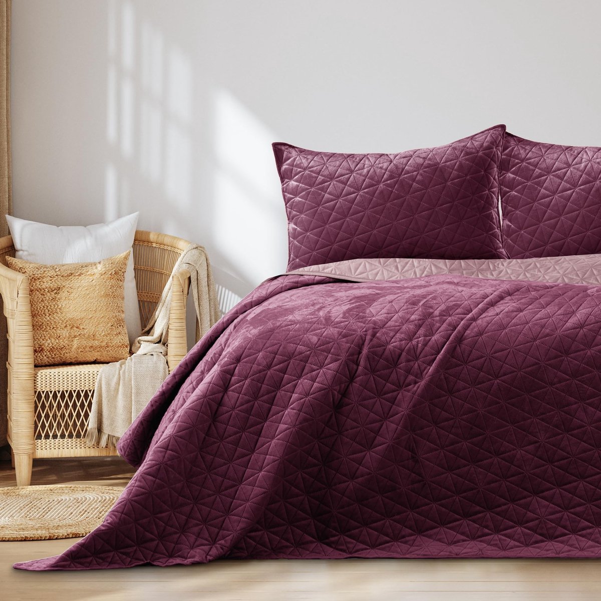 Omgoods- Sprei Velvet - Polyester - 200x220 cm - Bescherming tegen stof - Esthetisch aantrekkelijk - Geschikt voor allergieën - Beddeken