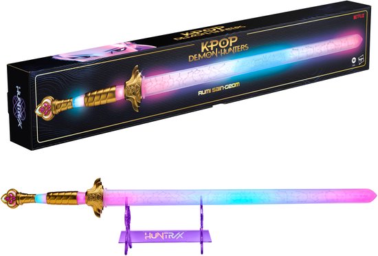 Het Rumi Sain-Geom-zwaard licht op in veelkleurige tinten van roze naar blauw, naast de verpakking met "KPOP DEMON HUNTERS"-logo.
