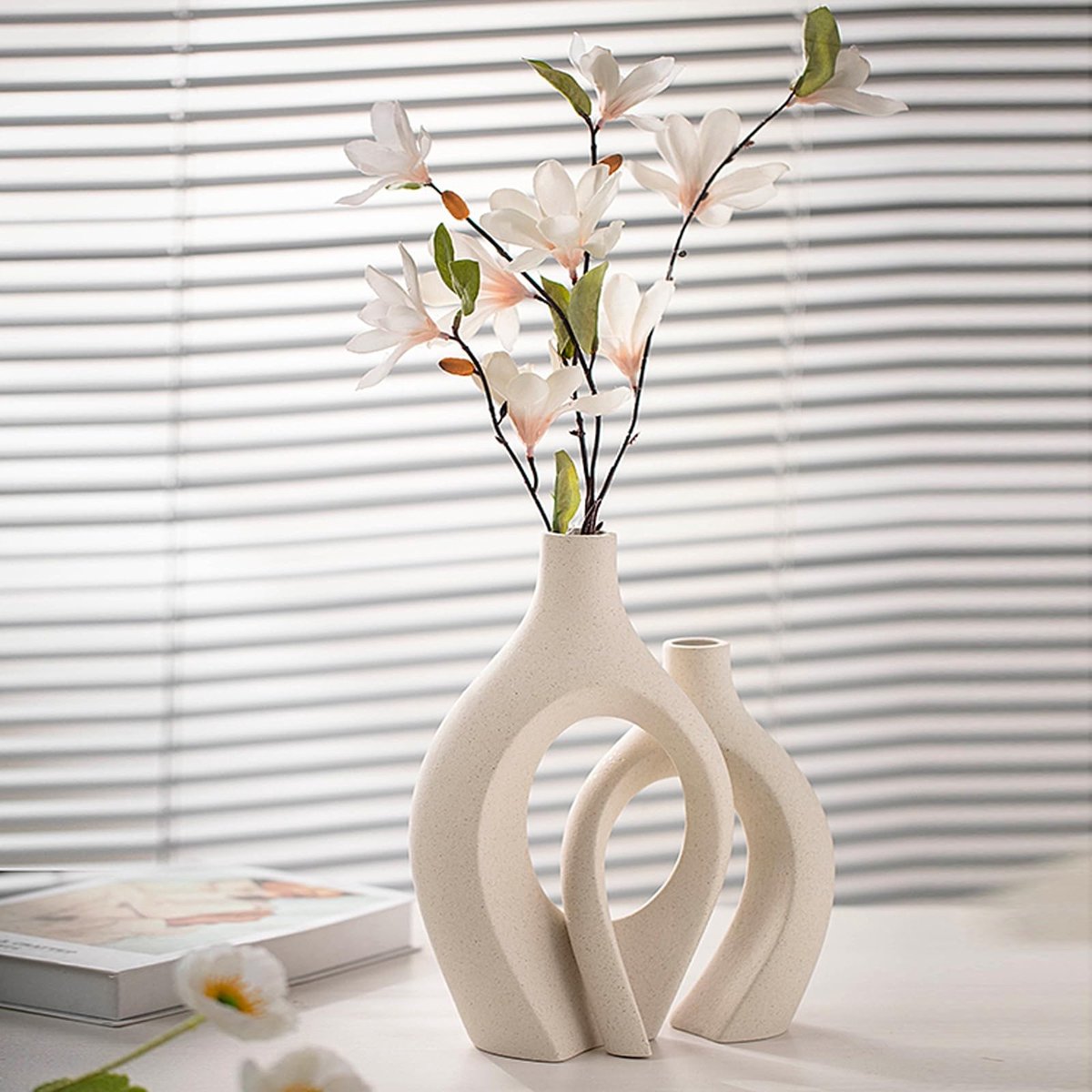Omgoods- Vaas Keramisch - Decoratieve Vaas - Moderne Vazen - Scandinavisch Design - Boho Stijl - Voor Binnen Decoratie - Bloemenvase