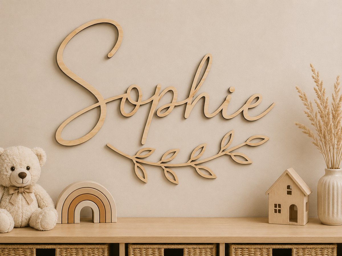 Gepersonaliseerde Houten Naamdecoratie met Bladertak – 50 x 25 cm – Wanddecoratie Babykamer & Kinderkamer – 5 mm Hout – Uniek Kraamcadeau