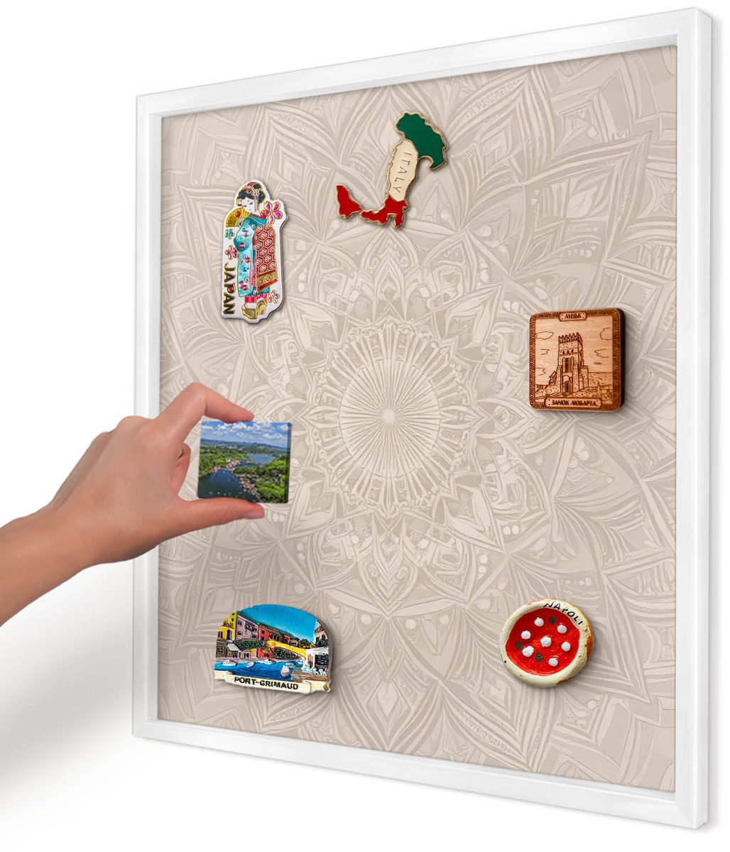 Artprintcave Beige Magneetbord mit Witte Lijst - 50x50 cm - Decoratieve Mandala Bord Voor Magneten - Geometrische Magnetisch Bord Voor Magneten - Geometrie