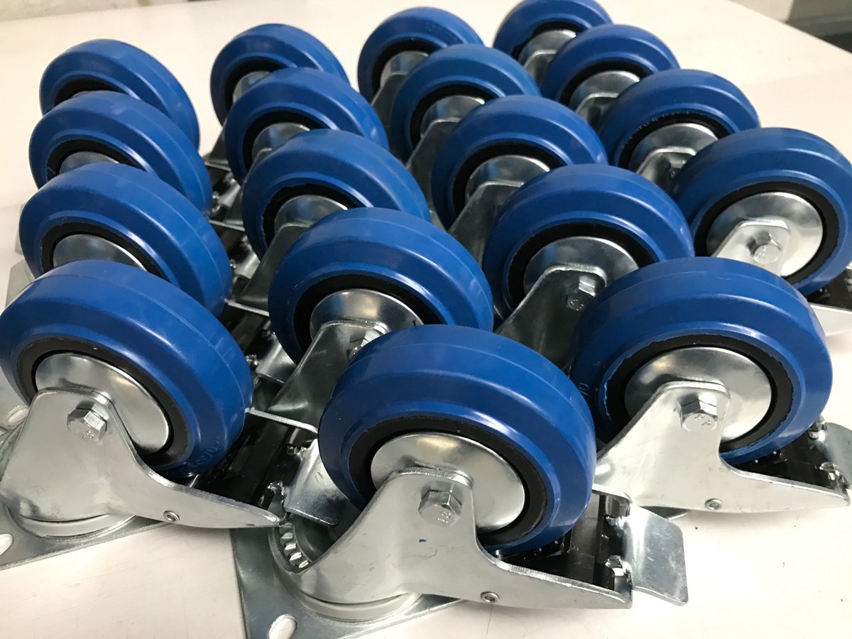 Transportwielen, industriële zware wielen, SET VAN; 2x zwenkwielen met rem, blauw, 2 x zwenkwielen zonder rem, diameter 100mm, belastbaar tot 300 kg.
