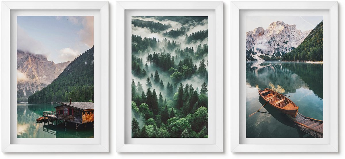 Wallfluent 3-Delige Schilderij Set - Berglandschap Met Een Meer, Een Boot En Een Bos In De Mist. - 20 x 30 - Wanddecoratie - Muurdecoratie - Moderne Interieurdecoratie - Decoratieve Schilderijen