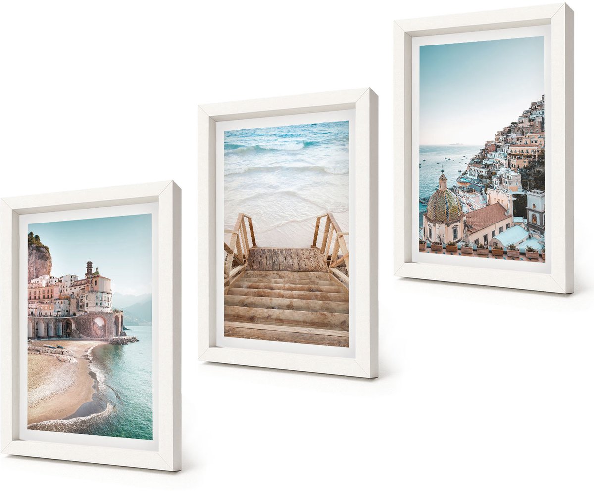 Coloray 3-Delige Schilderij Set - Zomerse pastelkleuren met architectuur aan zee en strand - 20x30 - Muurdecoratie - Wanddecoratie - Slaapkamer