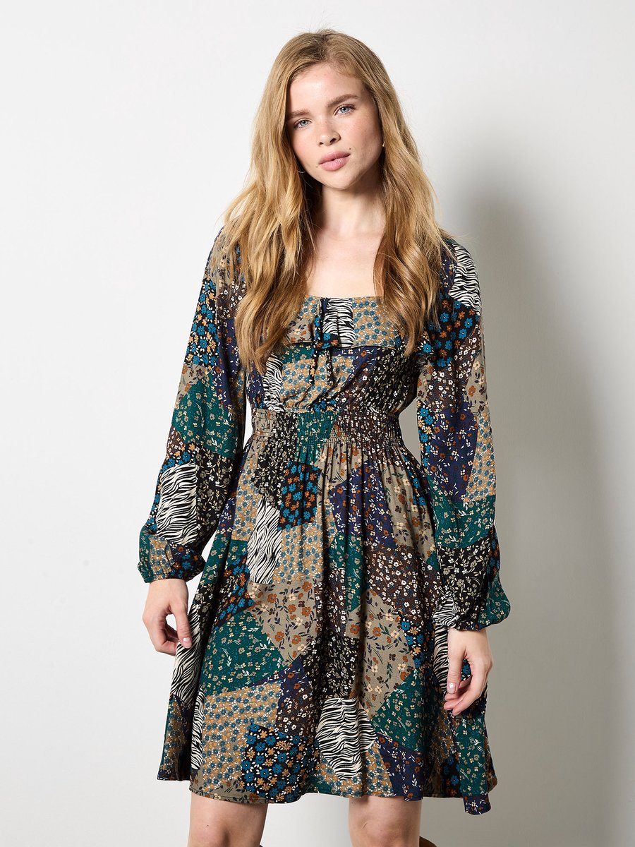 Boho-minijurk met patchworkprint