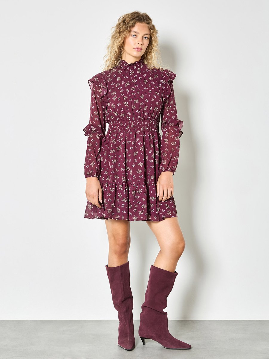 Mini-jurk met laagjes van chiffon met kleine bloemenprint