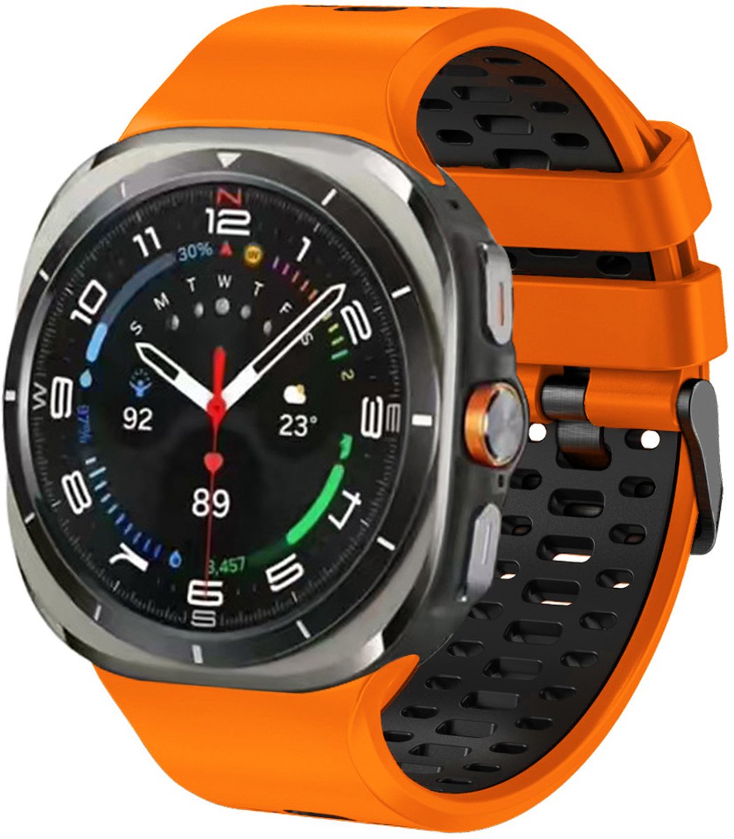 Stravo Tweekleurig Siliconen Sport Bandje – Geschikt voor Samsung Galaxy Watch Ultra 2 47mm (2026) / Ultra 47mm (2024/2025) – Ademend Horlogebandje met Ventilatiegaten en Gespsluiting – Oranje / Zwart
