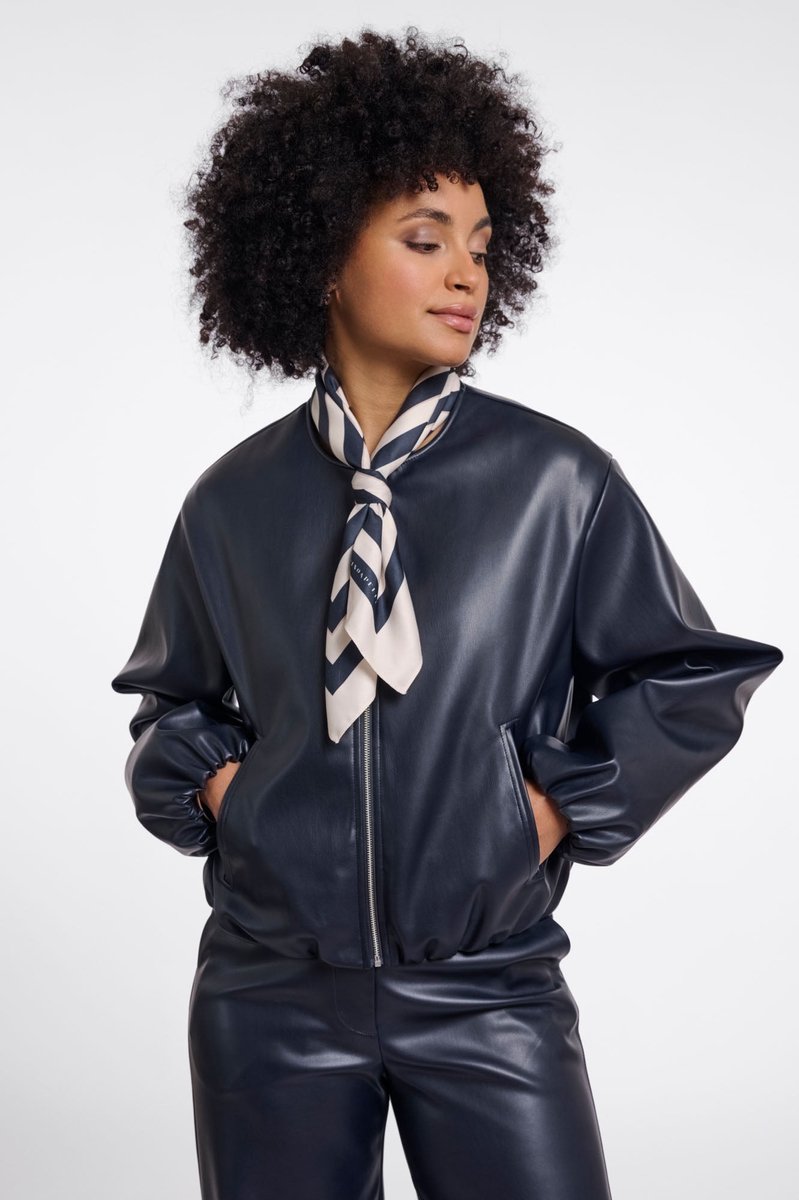 Rino & Pelle Accessories - Maëlle silk scarf - Effen