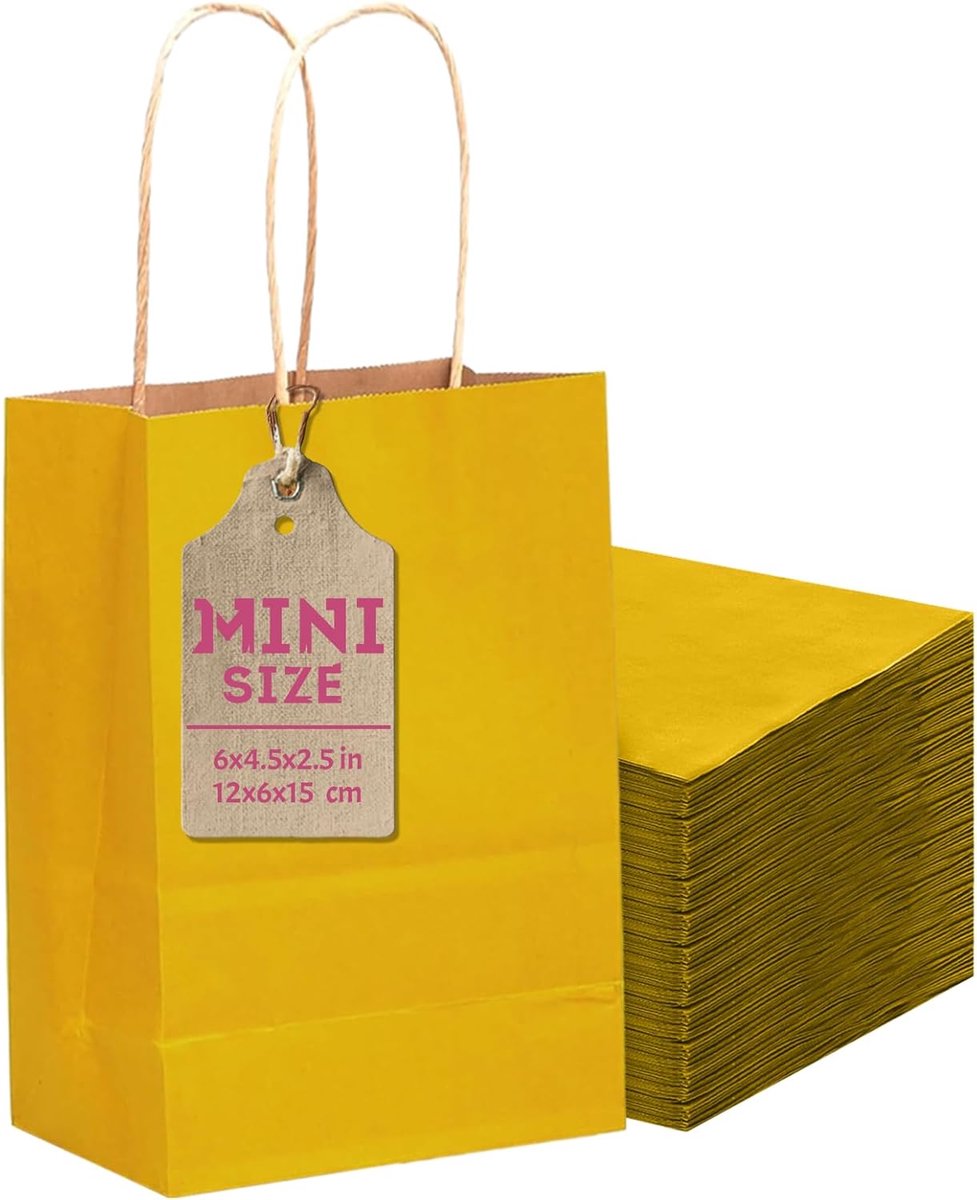 SnelShoppen - 24 Stuks Mini Cadeauzakjes Geel met Hengsels - 15,2 cm x 11,4 cm x 6,4 cm - Papieren Kraft Papier Feestzakjes voor Verjaardagen, Bruilof