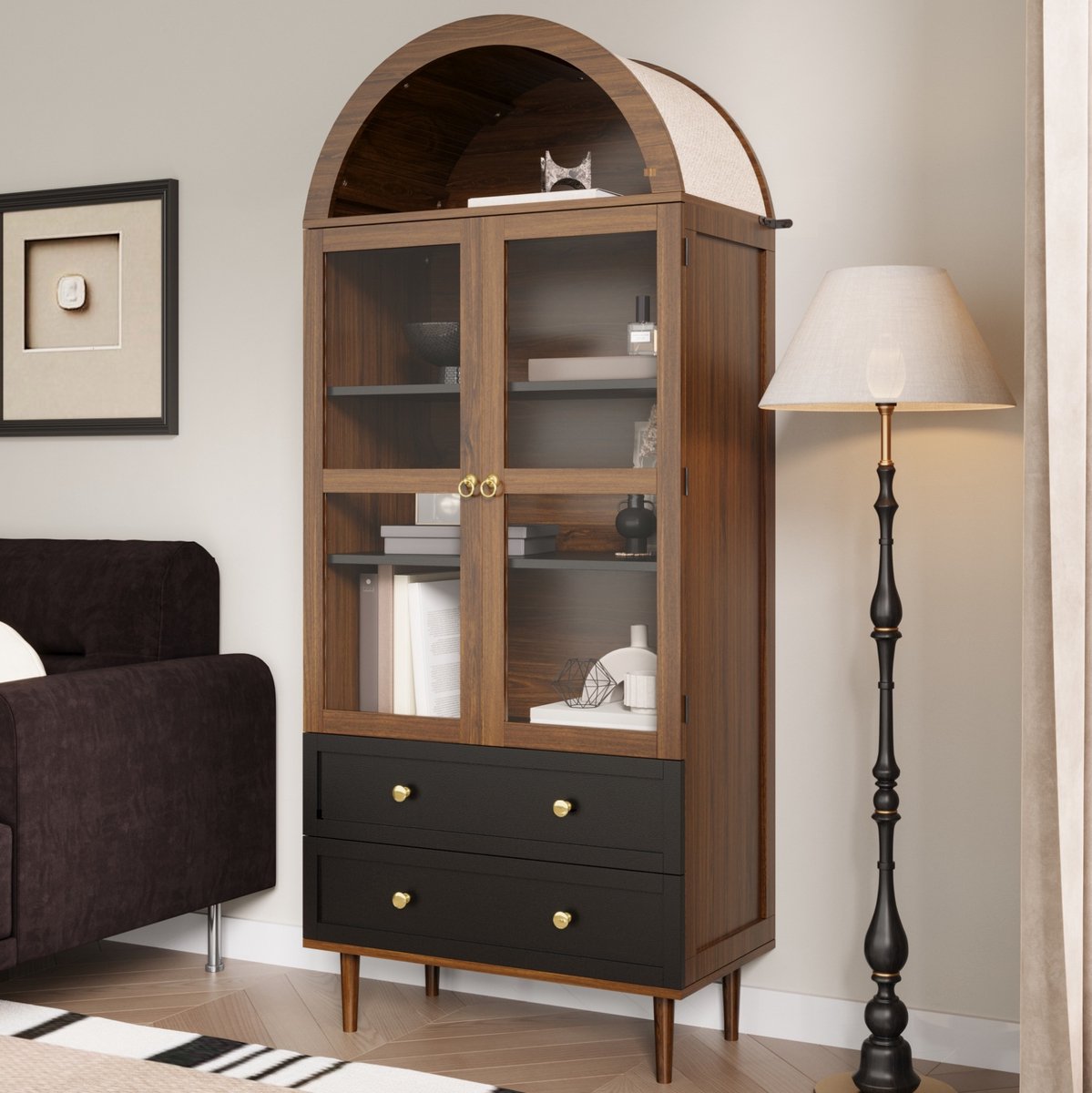 Wishdor - Vitrinekast - gebogen glasdeuren en verstelbare planken - modern retro dressoir - voor woonkamer of eetkamer - houtlook en glas - walnootkleur - 70 x 38 x 168 cm