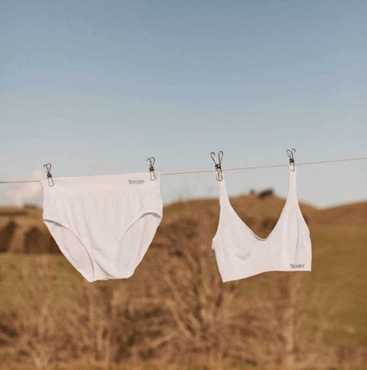 Boody | Seamfree Crop Bra | Wit | Maat M | DeDuurzameTuin.nl