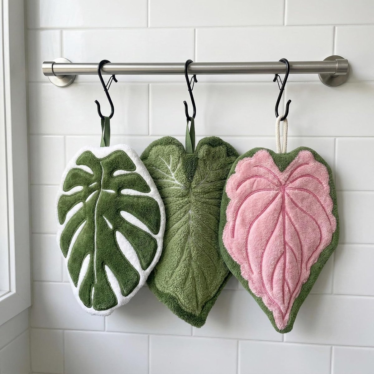 SnelShoppen - 3 Stuks Groene Bladvorm Keukenhanddoeken - Absorberende Theedoeken van Koraalfluweel met Ophanglussen voor Keuken, Badkamer en Eettafel