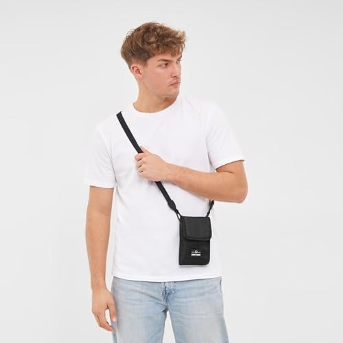Reispaspoort Houder - Waterafstotend met Afneembare Strap