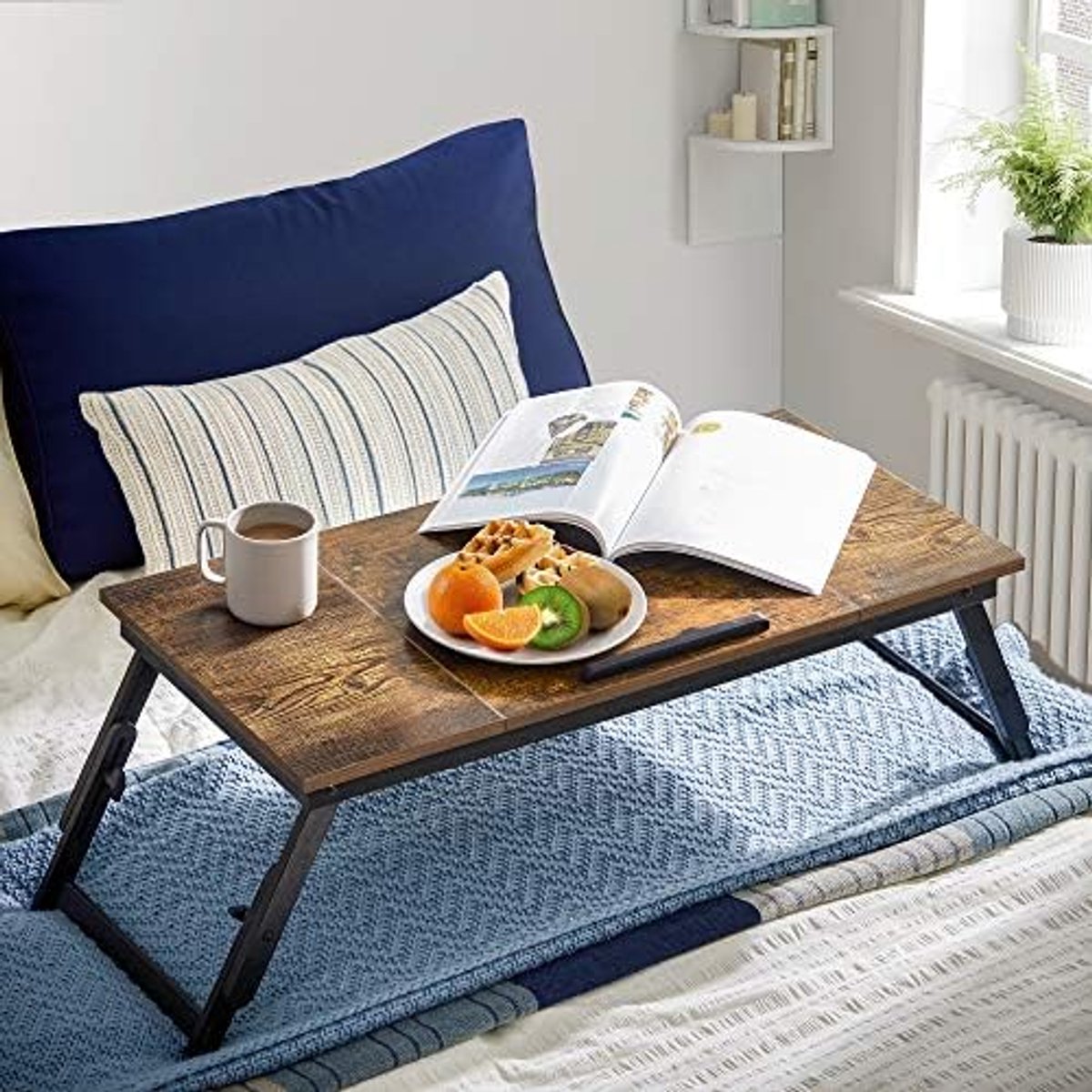 Laptoptafel van Bamboe – Inklapbaar en In Hoogte Verstelbaar – Met Lade – Voor Laptops tot 15,6 Inch – Ontbijttafel en Laptopstandaard