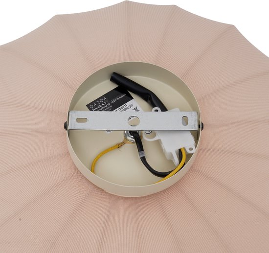 Bovenaanzicht van de binnenkant van een beige lampenkap met elektrische bedrading.
