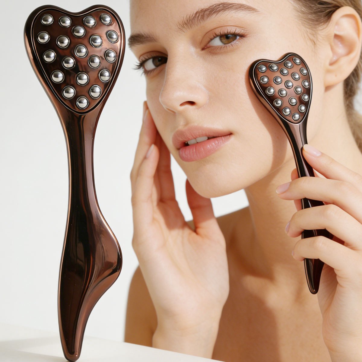 Gua Sha-steen – Gezichtsmassageroller – Massagelepel met rolbal – Lifting & Huidverzorging – Vermindert wallen & donkere kringen – Voor vrouwen – Bruin