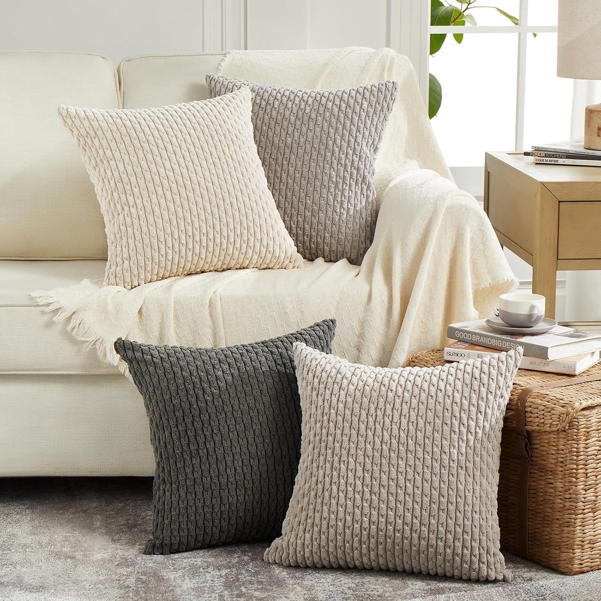 Kussenhoezen set van 4 - 50 x 50 cm - corduroy - unieke gestreepte patronen - decoratief voor de woonkamer - ShopVlot