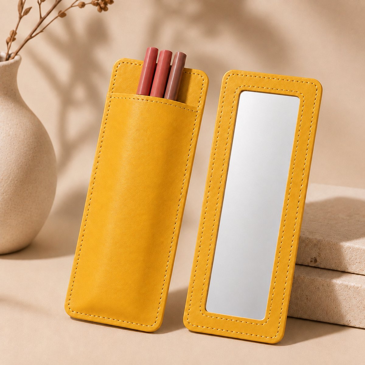 Zirkle Luxe Lippenstift Etui met Spiegel – Draagbare PU-Leren Make-up Organizer voor Lippenstift, Lipgloss, Lipliner, Lippenbalsem & Make-uppotloden – Compact Beauty Etui voor Handtas en Reizen – 16 x 6,5 cm - Geel