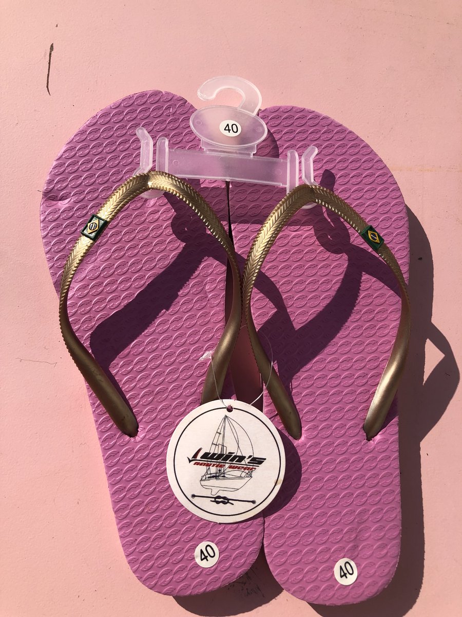 3 paar teenslippers in maat 40
