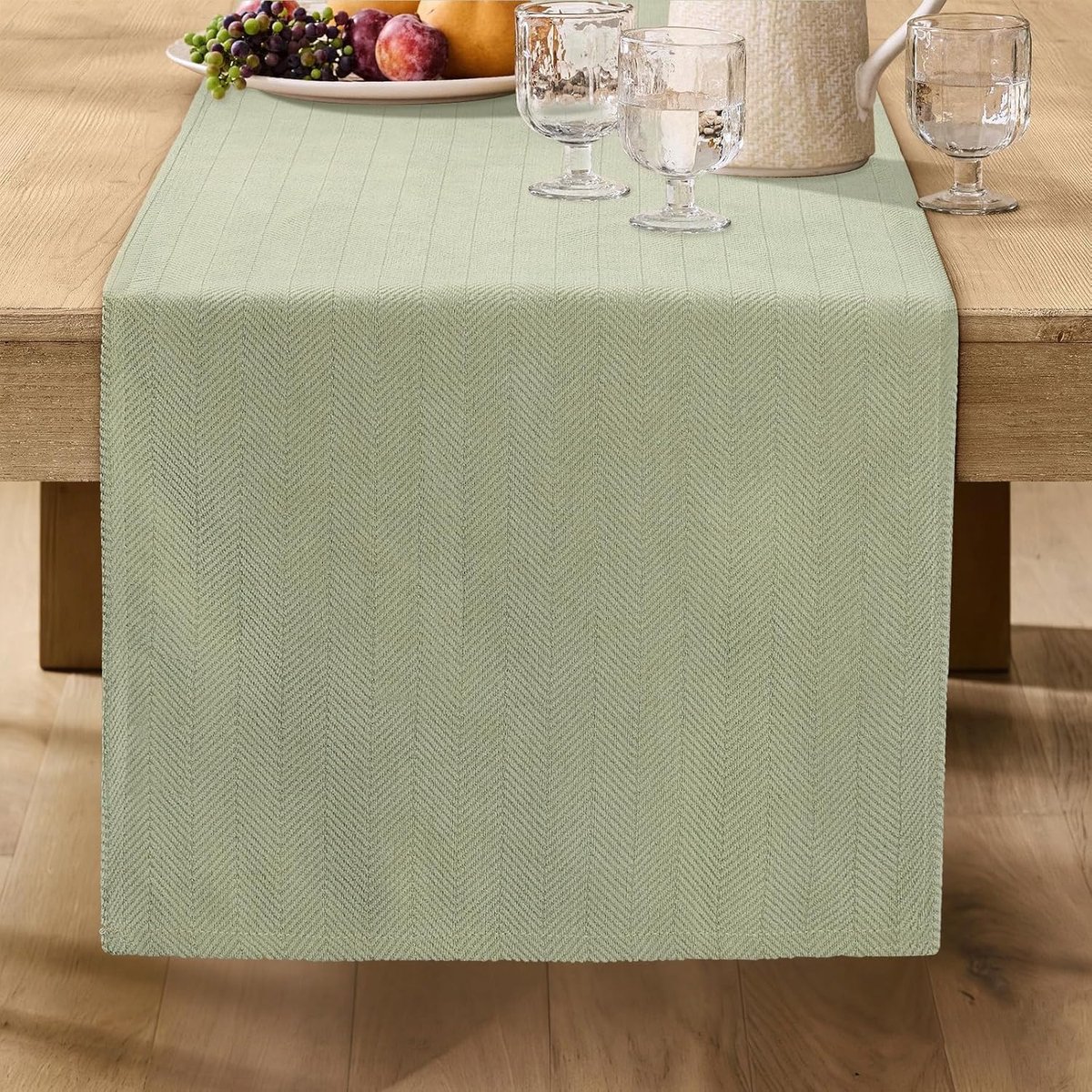 Tafelrunner 40 x 140 cm - moderne saliegroene chenille - luxe design - perfect voor feestelijke tafels - ShopVlot