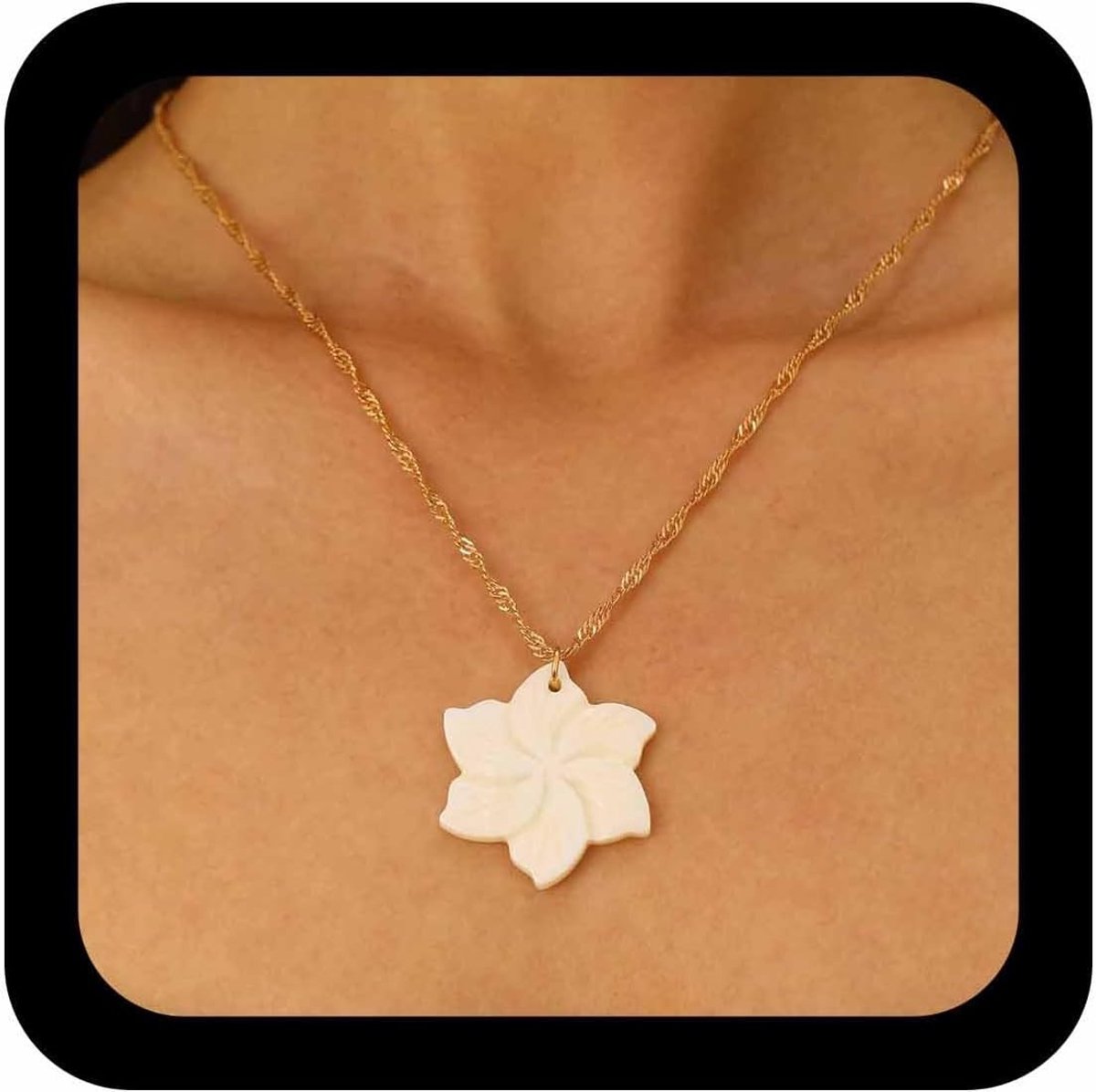 Elegante Vintage Bloem Choker Ketting met Acryl en Hars - Boho Hawaii Stijl, Petal Design, Geboortebloem Statement Sieraad voor Dames