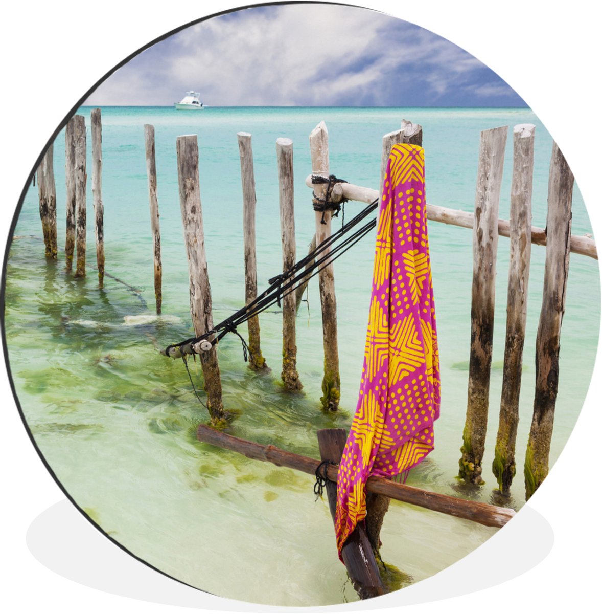 WallCircle - Wandcirkel - Muurcirkel - Houten palen in Caribische Zee op het eiland Isla M