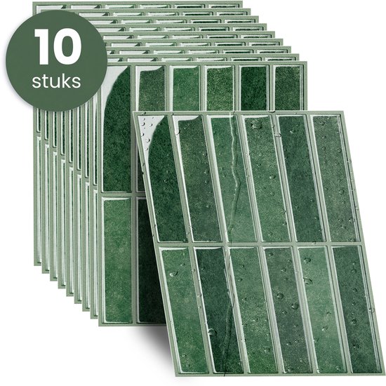 Verpakking van 10 groene, rechthoekige plaktegels met een glanzende afwerking, opgestapeld.