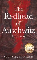 Boekomslag 'The Redhead of Auschwitz', een waargebeurd verhaal, met de titel in witte letters en een rode verfvlek.