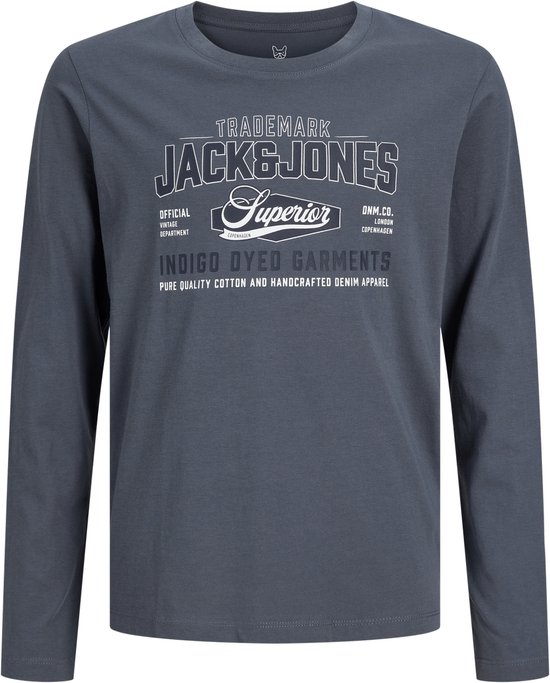 Donkergrijs T-shirt met lange mouwen met "JACK&JONES Superior Indigo Dyed Garments" print.