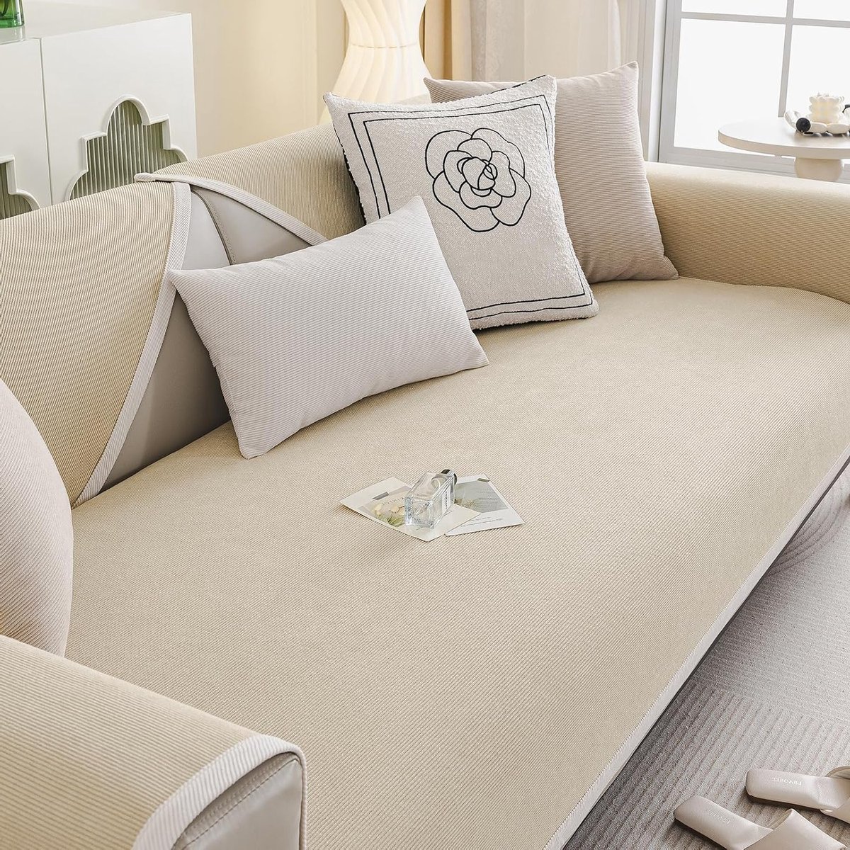 Zachte en wasbare corduroy bankhoezen, antislip en huisdierbestendig, bescherming voor meubels en woonkamer (melkkoffiekleur, 70 x 180 cm)