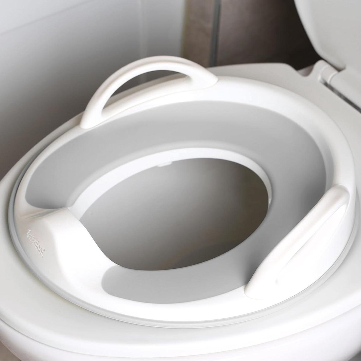 Zindelijkheidstrainer - Potty trainer - Kinderen leren - Met antislip handgrepen - 35.6 x 30.5 cm - Grijs