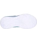 Witte sneakerzool met sierlijke patronen.