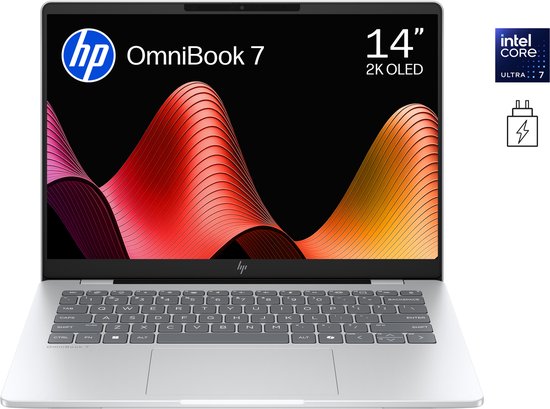 Zilveren HP OmniBook 7 laptop met 14" 2K OLED-scherm. Toetsenbord zichtbaar, met Intel Core Ultra 7-sticker.