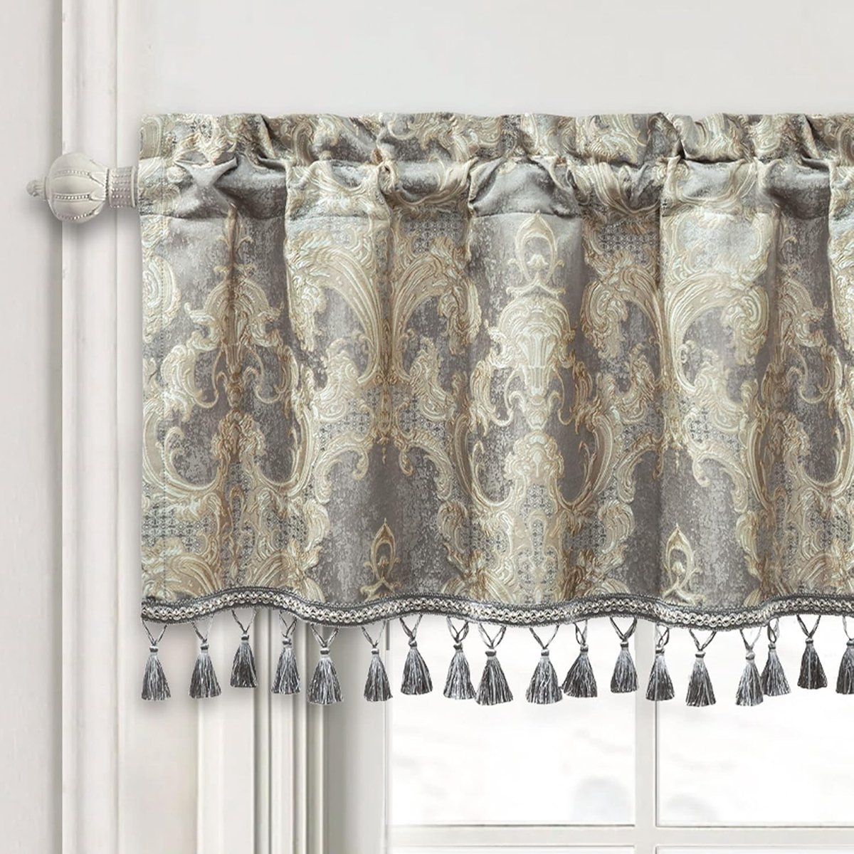 Vloerhoogte gordijn valance 137x46cm - damast lichtgrijs - met kwastjes - perfect voor raamdecoratie - ShopVlot