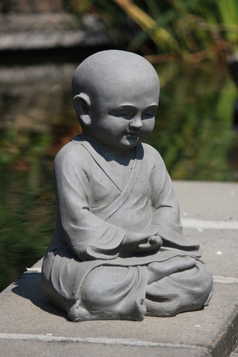 Meditating Shaolin Monk Figure 42 cm - Lichtgrijs - Handgemaakt - Perfecte decoratie voor thuis - ShopVlot