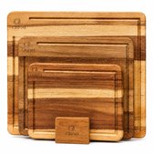Set de planches à découper Clarvel avec support – 3 planches à découper en bois d'acacia – Planche à découper avec rigole à jus – Planche de service et planche apéritive – 26, 33 et 40 cm