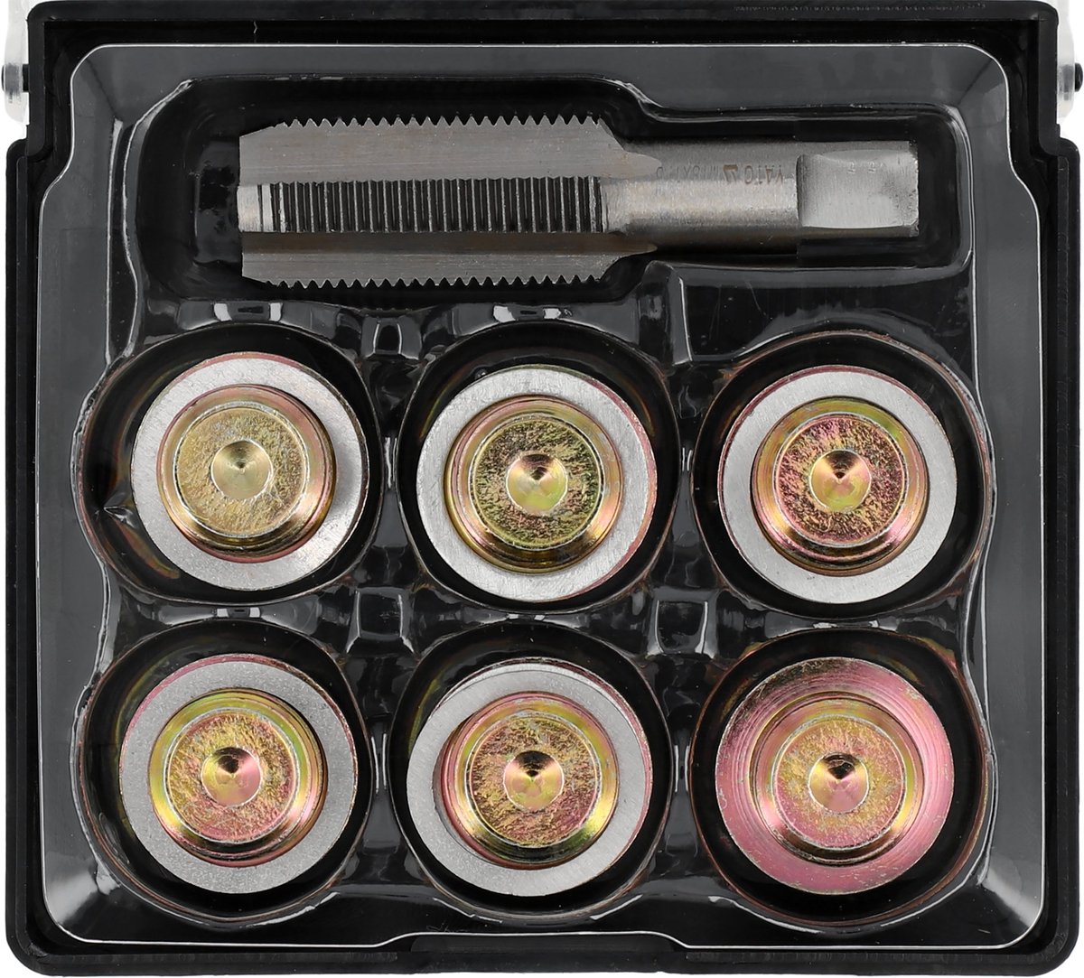 YATO Professionele Carterpan Schroefdraad Reparatieset – 13-Delig – M18 x 1.5 mm – Met Tap, 6 Aftappluggen & 6 Aluminium Afdichtringen – Voor Oliepannen & Versnellingsbakken – Inclusief Koffer