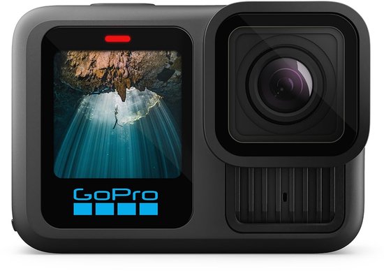 Zwarte GoPro HERO13 Black actiecamera met een foto van een duiker op het scherm.