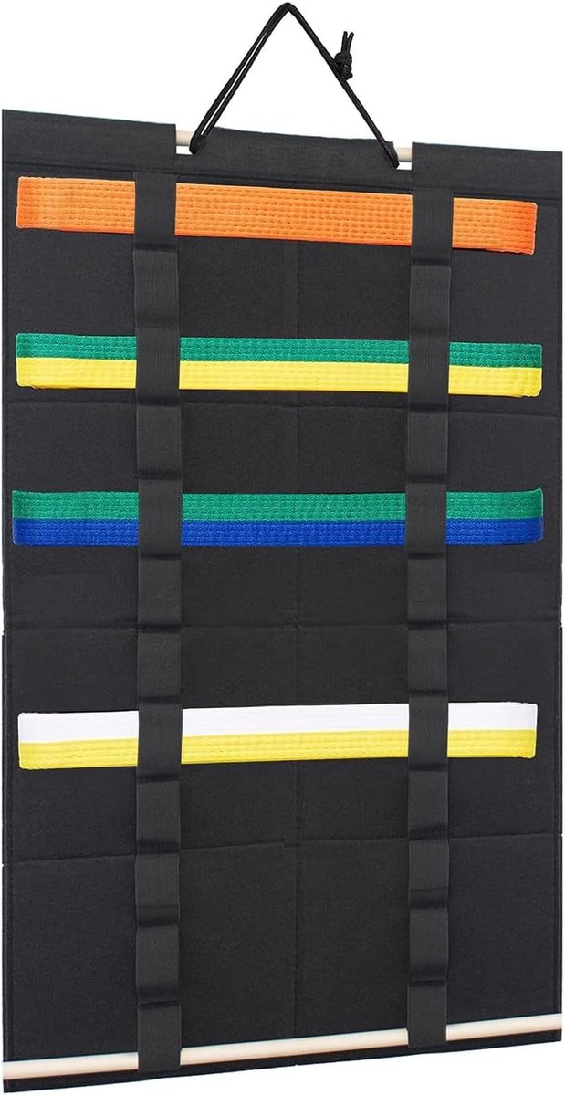 Taekwondo Gordel Organizer voor Muurmontage, Ideaal voor Kinderen en Volwassenen, Ruimtebesparende Taekwondo Accessoires, 61,5 x 34,5 cm