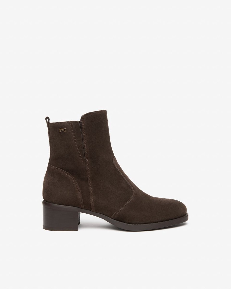 Nero Giardini Suède enkellaarsjes/ Kleur Moro (bruin) Maat 36