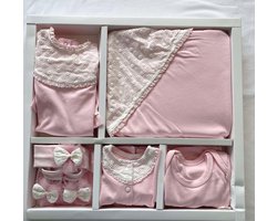11-delig Newborn Baby Kleding Meisjes | Baby Cadeau - pasgeboren baby - 11 stuks | Kraam cadeau | Babyshower Cadeau Set | 0-3 Maanden - Roze