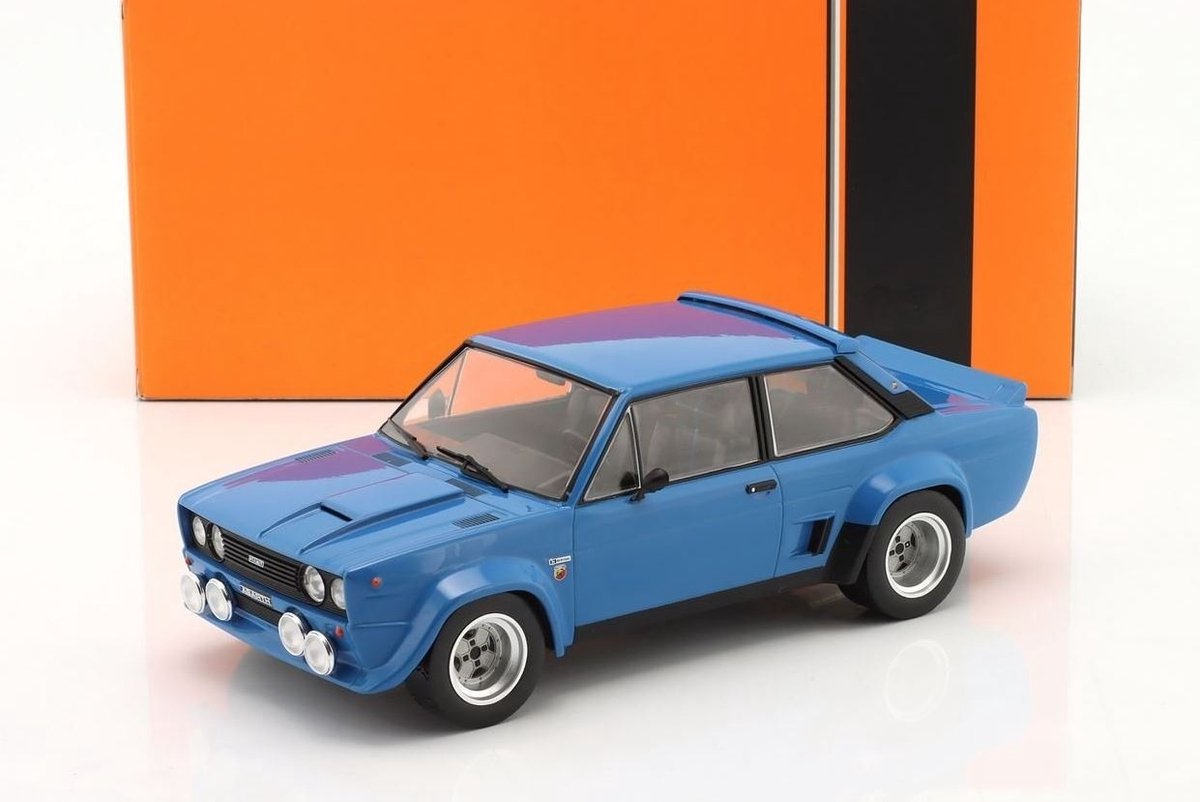 Fiat 131 Abarth 1980 - 1:18 - IXO Models