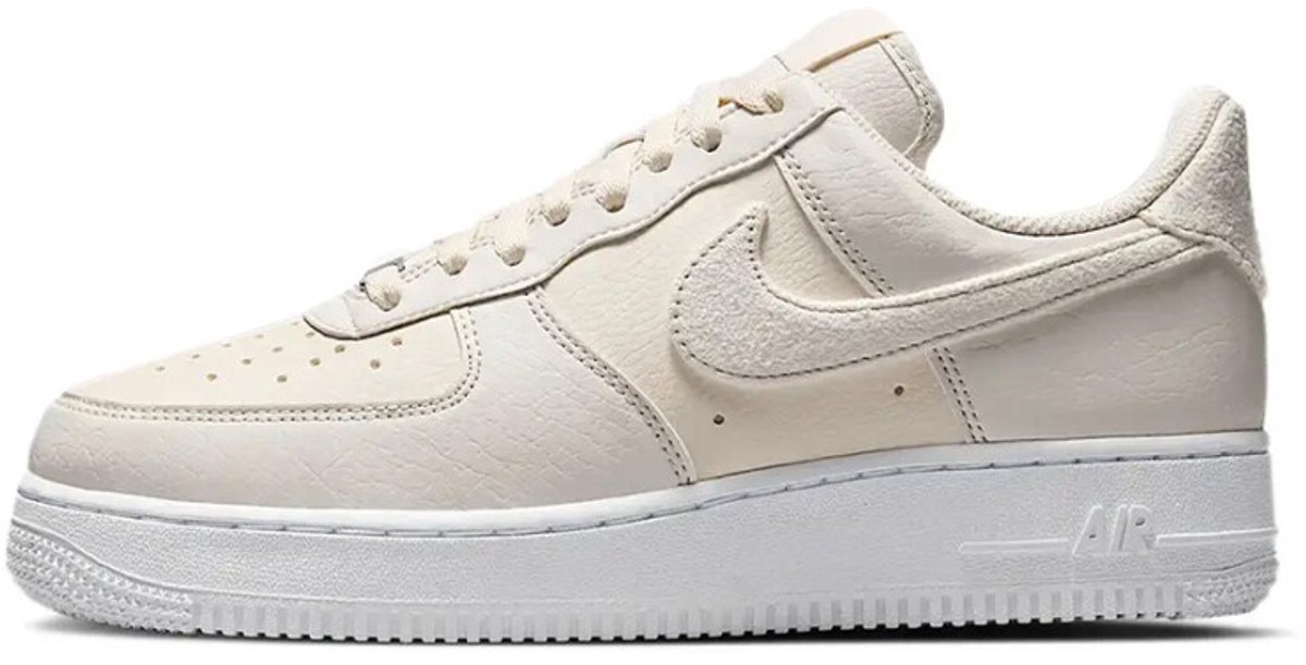 Nike Air Force 1 Low ’07 Next Nature – Sneakers Dames Doos Zonder Deksel Beige