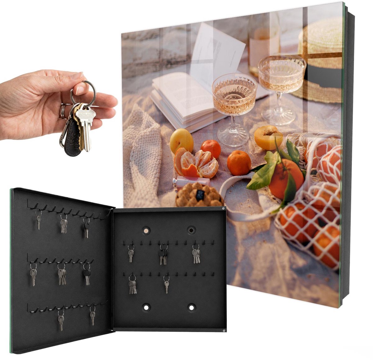 WallMuralia - Sleutelkast - 30x30x5 cm - met 50 haken - Zomerpicknick Sleutelkastje Modern - Oranje Sleutelbox - Linksopenend - Zwart interieur
