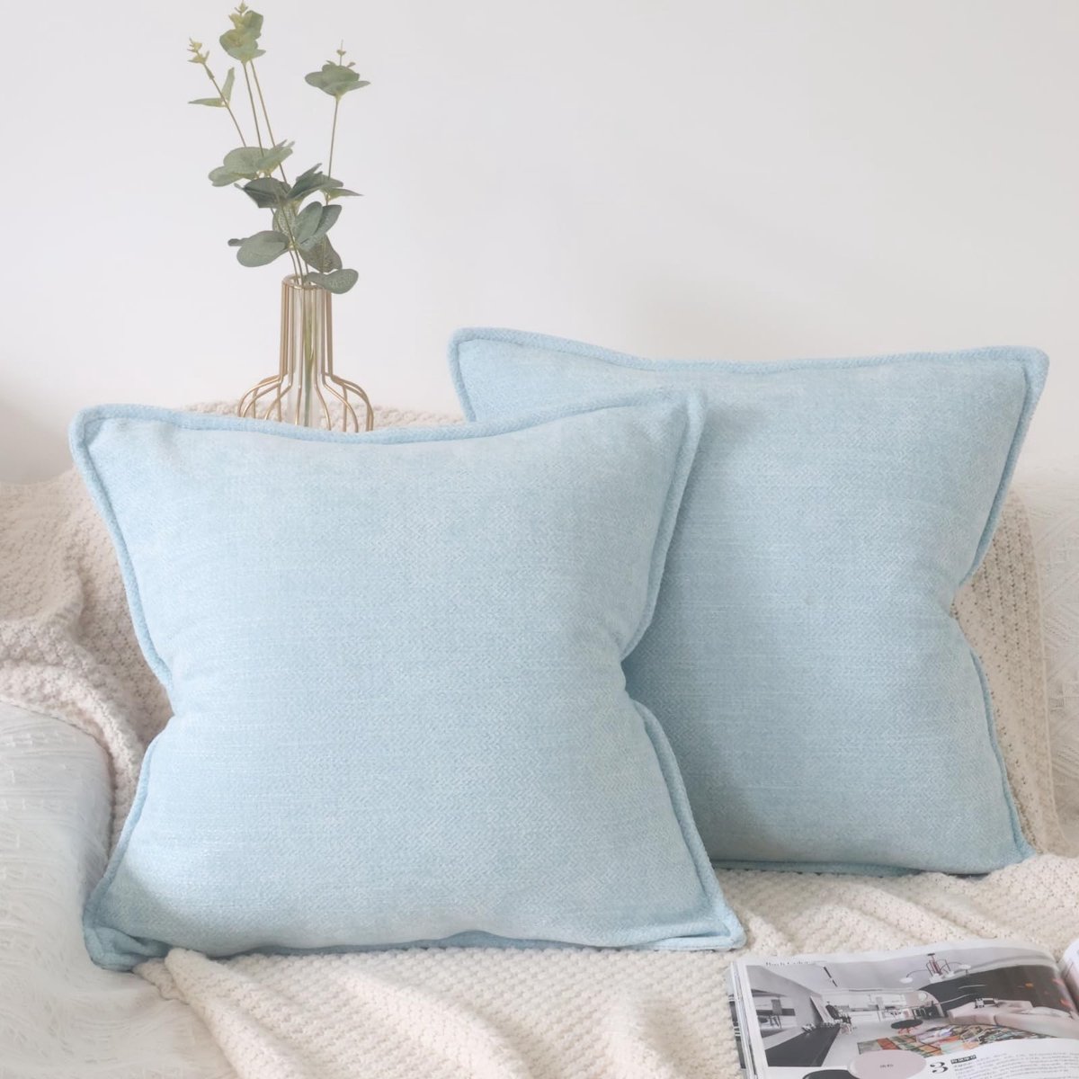 Omgoods - Set van 2 Lichtblauwe Chenille Kussenhoezen 50 x 50 cm voor Sofa en Bed, Machinewasbaar
