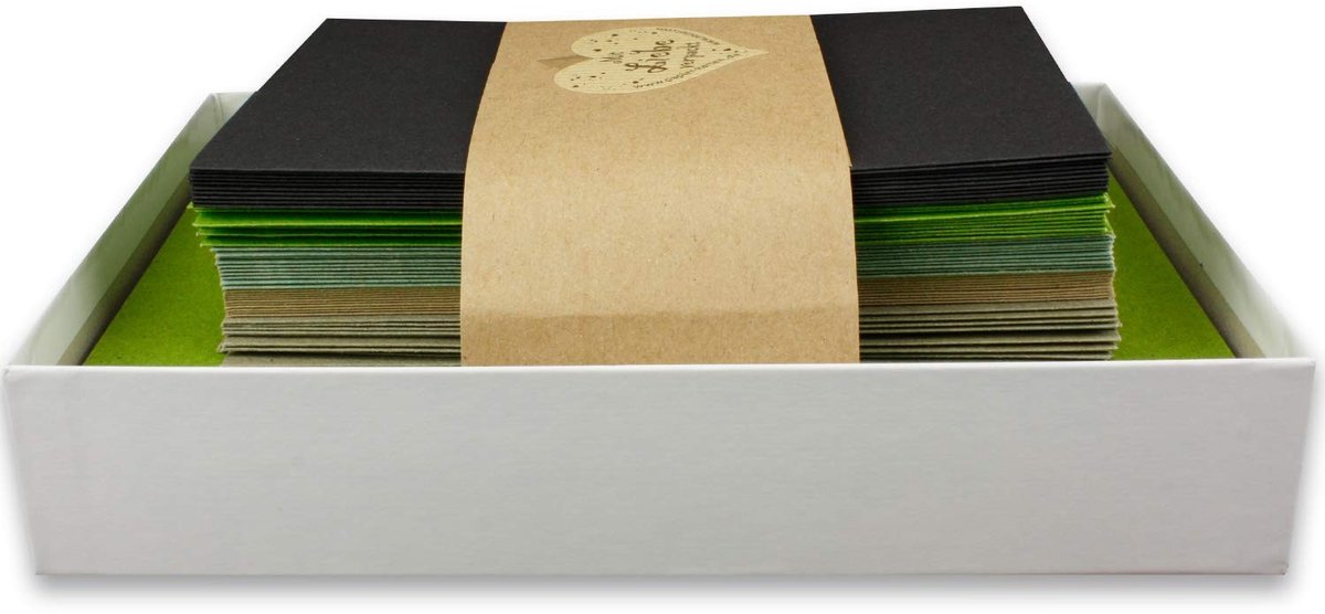 Omgoods - 50 Gekleurde Kaarten met Enveloppen - A6/C6 Vintage Kraft Papier