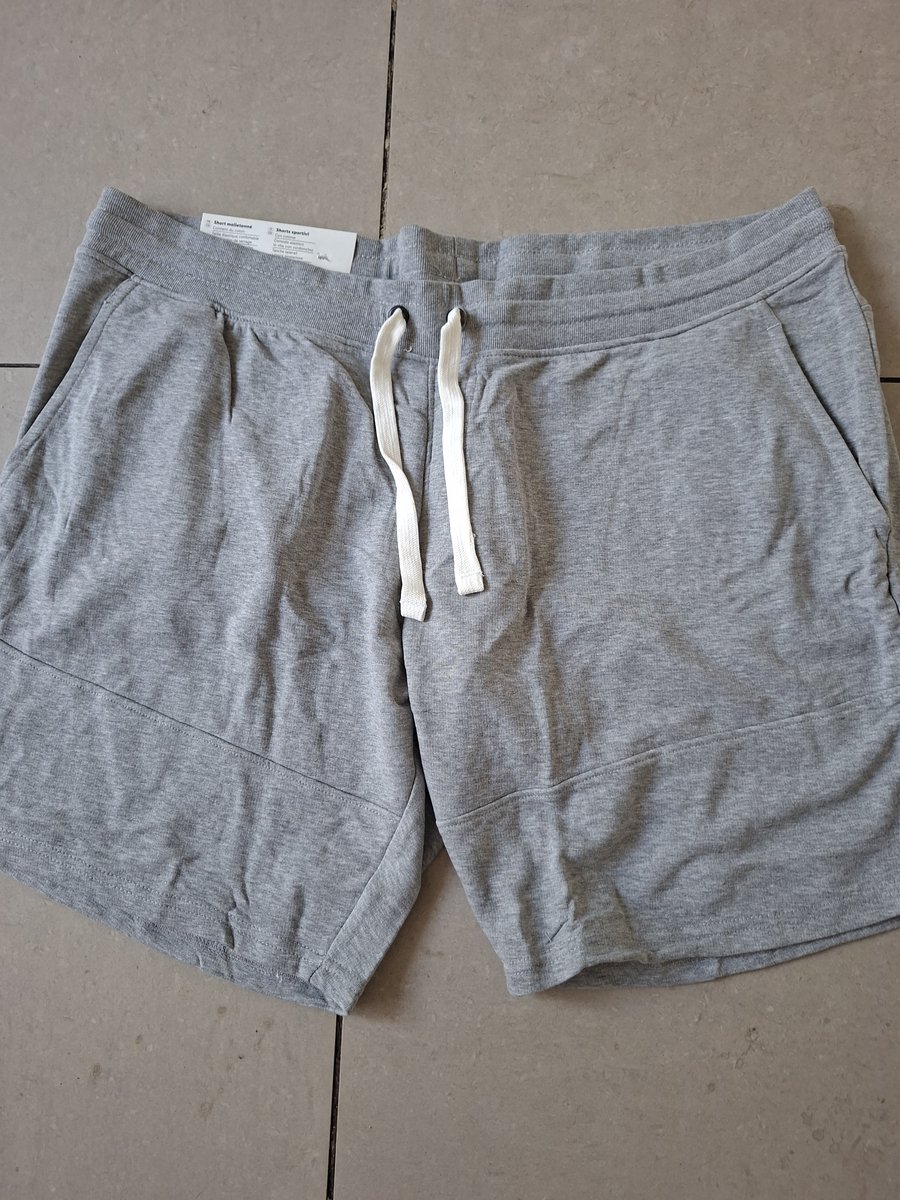 Livergy Korte Heren Jogging Broek / Licht Grijs /Maat 3XL / Met Steekzakken en Achterzak