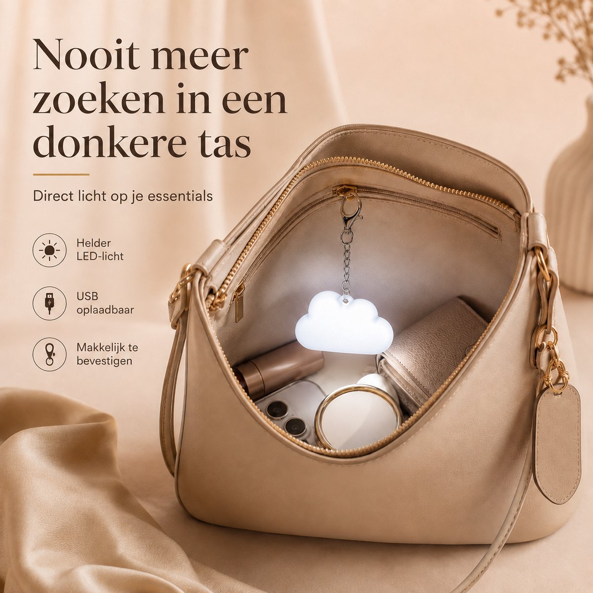 Zirkle Handtaslampje Wolk – Oplaadbare USB-C LED Taslamp met Touchbediening en 2 Lichtstanden – Compacte Tasverlichting, Portemonneelampje, Mini Zaklamp, Sleutelhanger en Tashanger voor Handtas, Rugzak, Schooltas, Reistas, Koffer en Sleutelbos – Wit