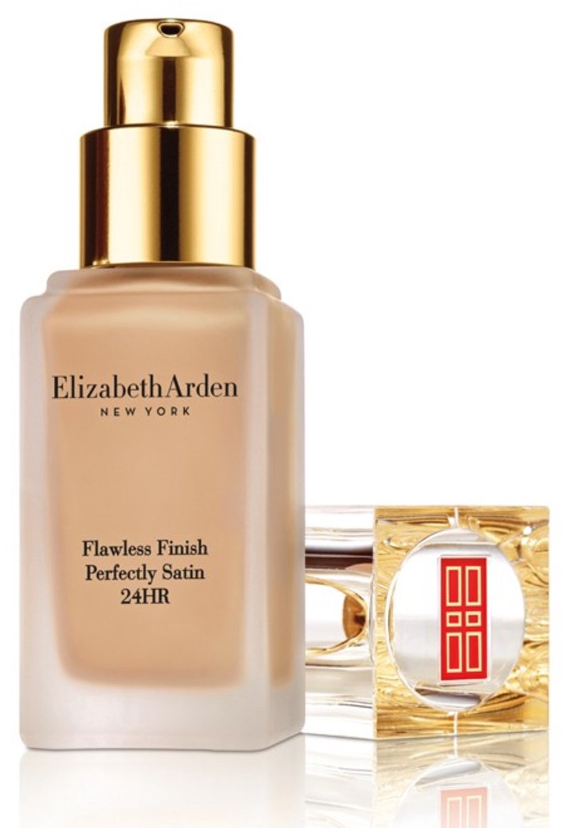 Elizabeth Arden Flawless Finish Perfectly Satin 24hr - SPF 15 - Alabaster 01