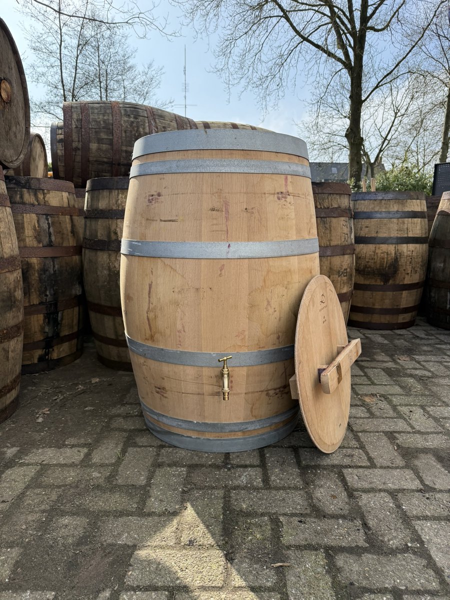 Wijnvat 225L met messing aftapkraan - los deksel met handvat - houten regenton